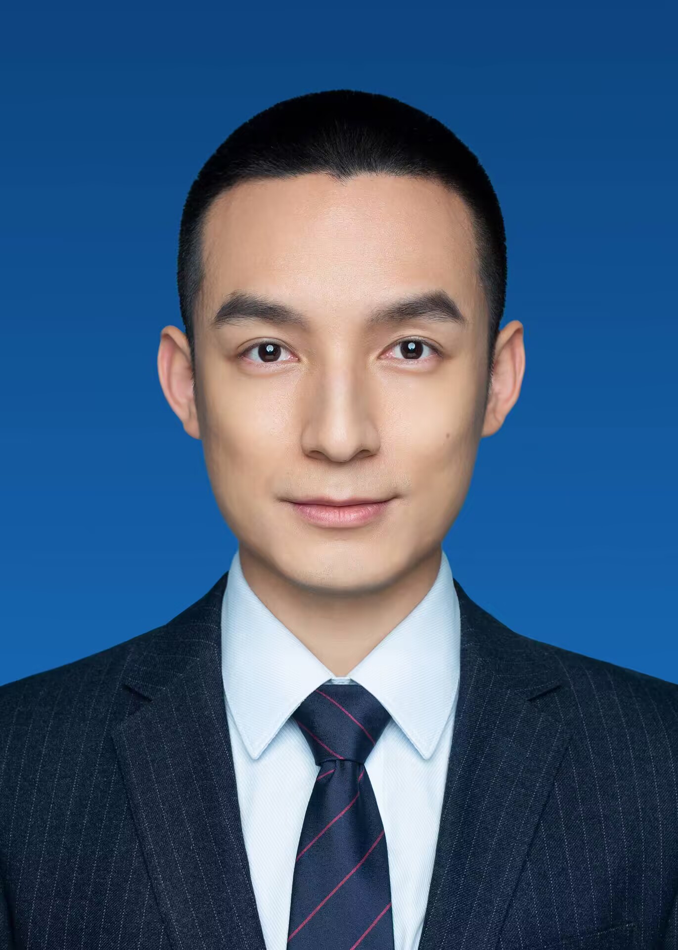 杨根