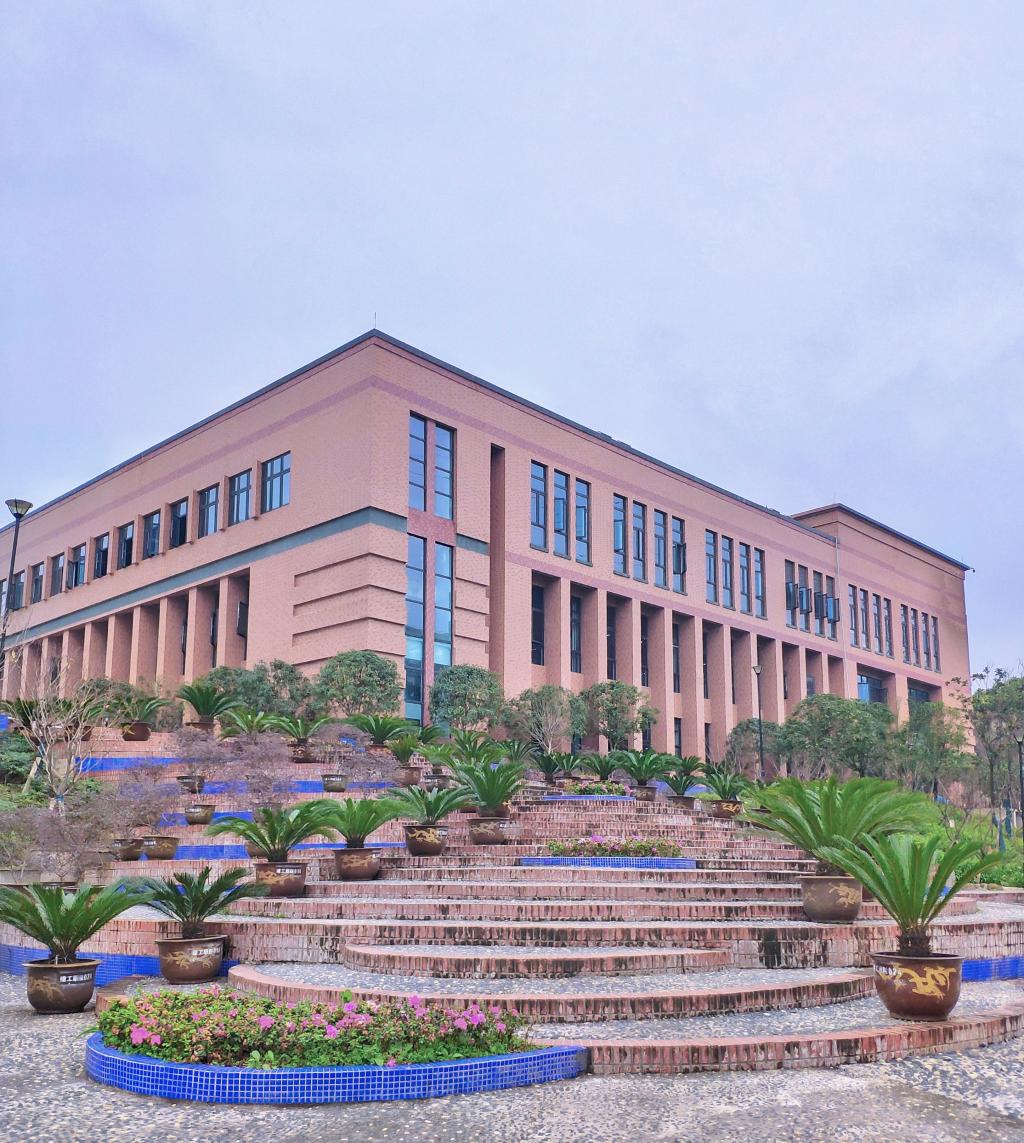 校园风光-重庆建筑工程职业学院
