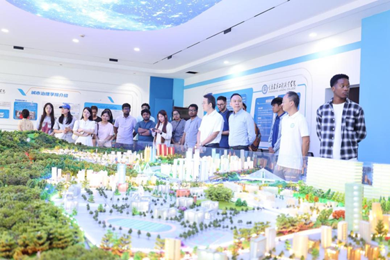 “渝见中国·体验建工”人文交流活动赋能留学重庆 以行践知促文化相融